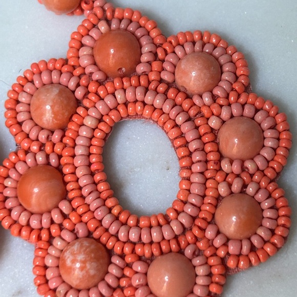 Stella&Dot Coral Statement Earring - like new/display only - Picture 3 of 3